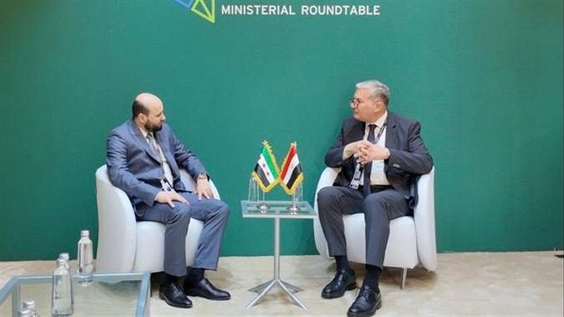 بدوي أثناء اللقاء،فيتو