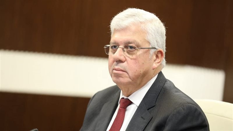 الدكتور أيمن عاشور