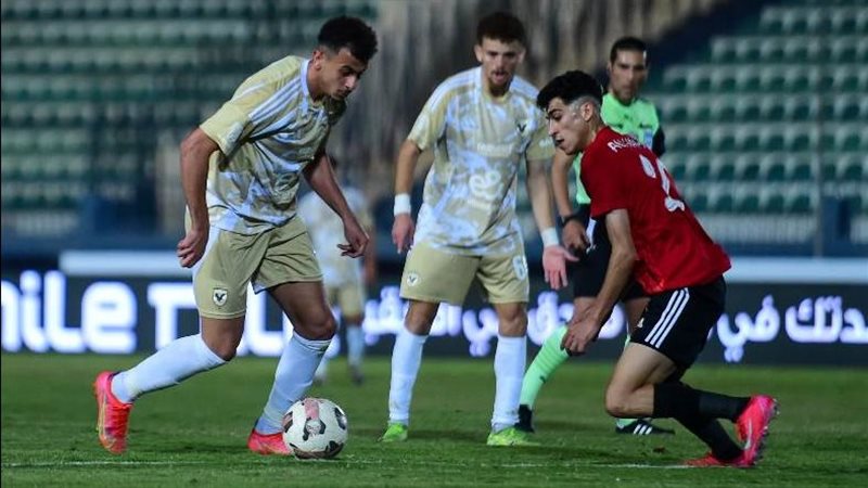 الأهلي وطلائع الجيش،