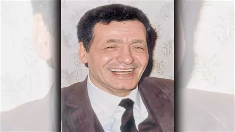 الشاعر الغنائى عبد