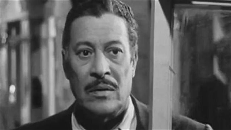 عماد حمدي يؤدي شخصية