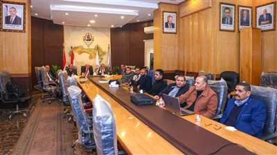اللجنة المشرفة على انتخابات فرعيات المحامين تتابع عملية التصويت من النقابة العامة 