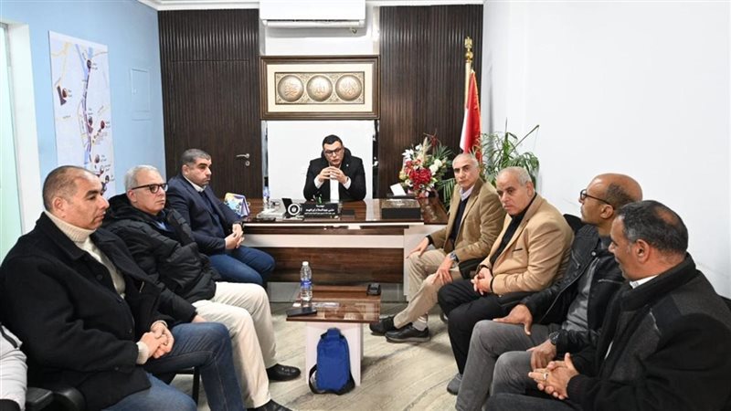 اجتماعًا بمقر جهاز