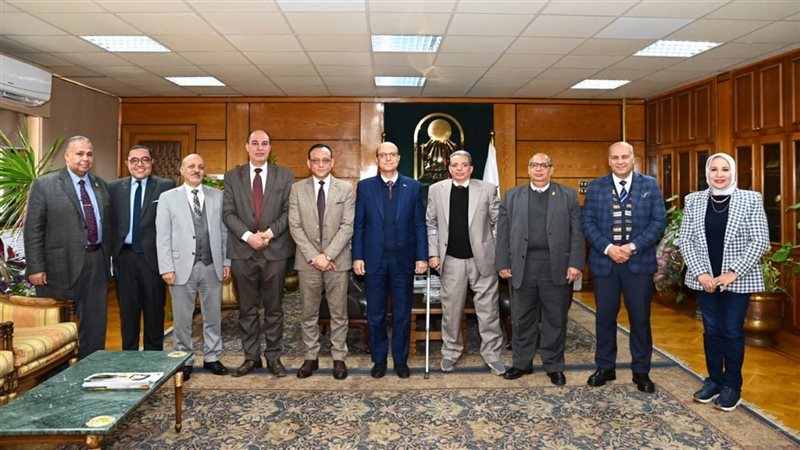 جامعة أسيوط، أعضاء