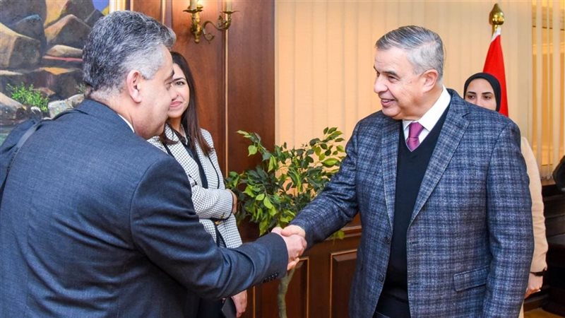 محافظ الإسكندرية