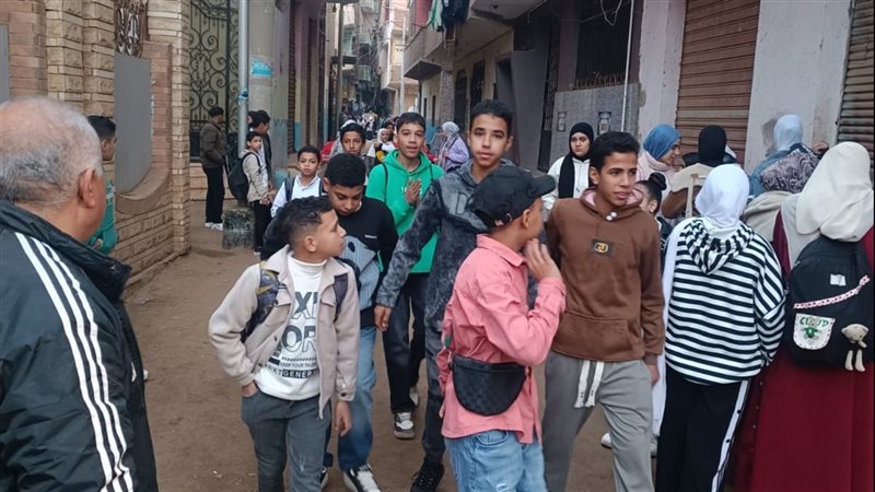أهالي قرية بالقليوبية