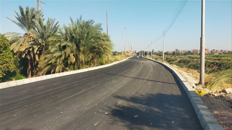 مشروعات الطرق بأسوان،