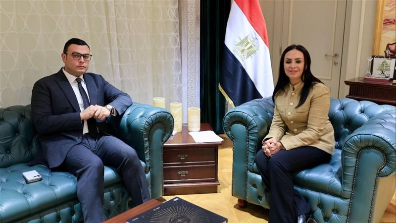 وزيرا التضامن والإسكان،