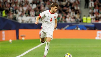 بيراميدز بوظها، آخر تطورات مفاوضات الأهلي مع لاعب الأردن عودة الفاخوري