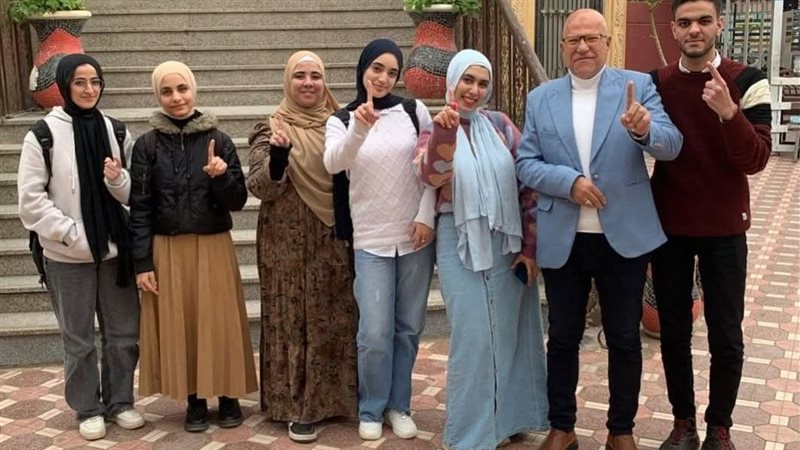 أوائل الطلبة للمرحلة