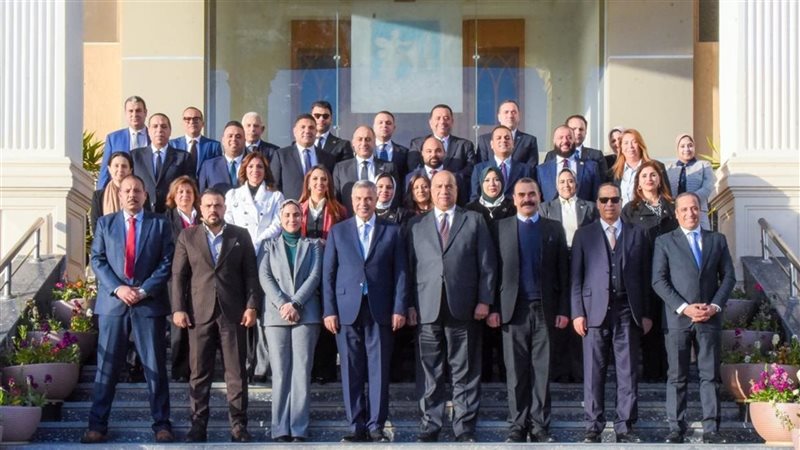 محافظ الإسكندرية