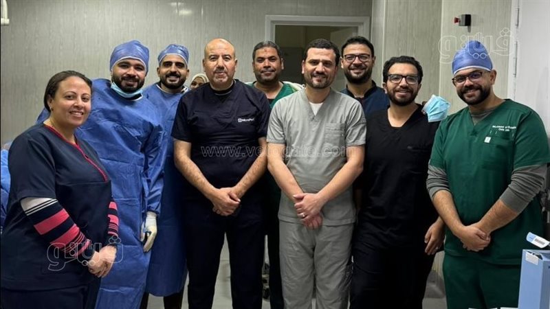 الفريق الطبي بمستشفى