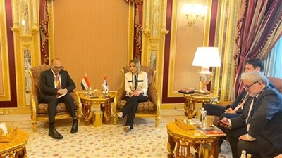 جبران يبحث تصدير العمالة المصرية المدربة إلى صربيا 