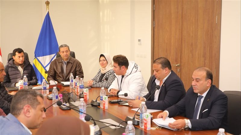 لقاء وزير الشباب