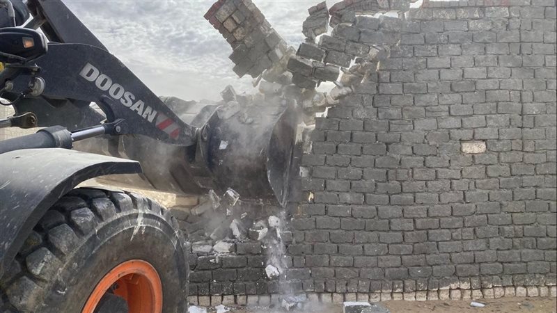 جانب من أعمال الازالة،