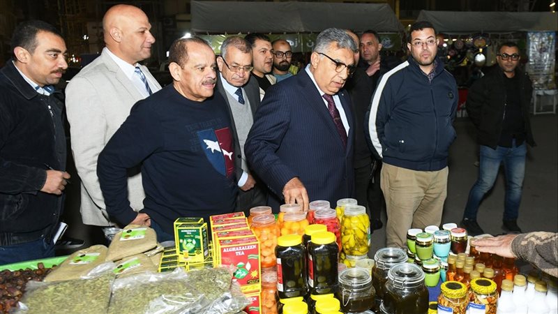 تفقد معرض كنوز مطروح