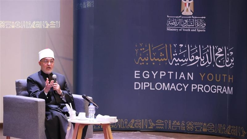 الدكتور نظير عياد