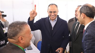 هانى سرى الدين يهنئ السيد البدوى بالفوز برئاسة حزب الوفد 
