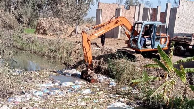 تطهير ترعة بميت سلسيل،