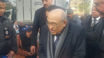 مصطفى الفقي يدلي بصوته في انتخابات رئاسة حزب الوفد (صور)