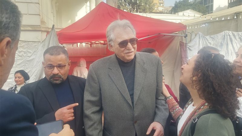 محمود أباظة 