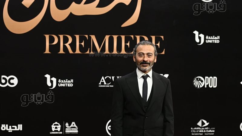 أحمد عزمي، فيتو