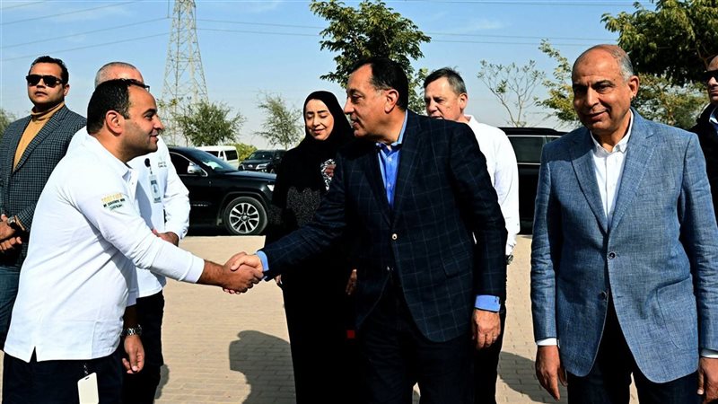 رئيس الوزراء يتفقد