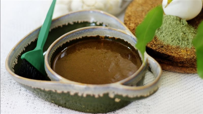 الحنة للشعر وفروة