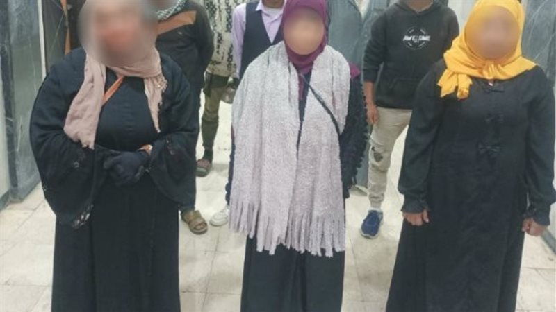 ضبط 12 شخصًا لاستغلال