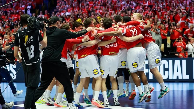منتخب الدنمارك، فيتو