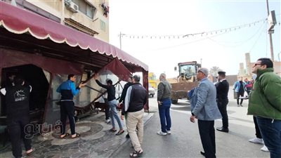 حملات مكبرة لإزالة الإشغالات والأسواق العشوائية بأحياء بورسعيد (صور)