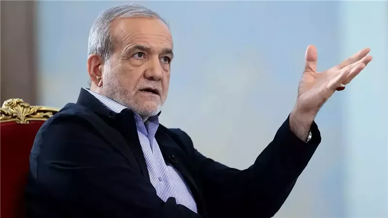 الرئيس الإيراني مسعود