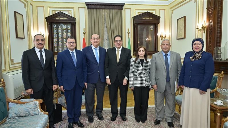 وفد وزارة الخارجية