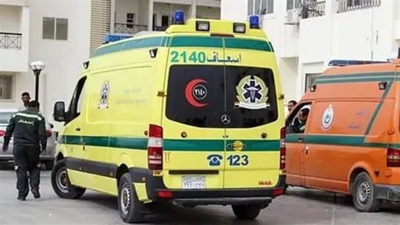إصابة 4 أشخاص باشتباه