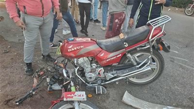 مصرع 4 شباب في حادث تصادم موتوسيكل على طريق 