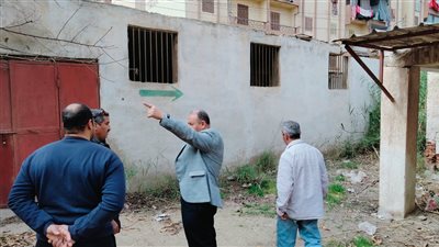 إحالة مسئولين وعاملين بالإدارة الزراعية بشبراخيت للتحقيق 