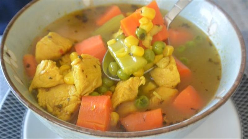 طريقة شوربة الخضار،