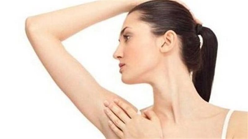 تفتيح الإبطين 