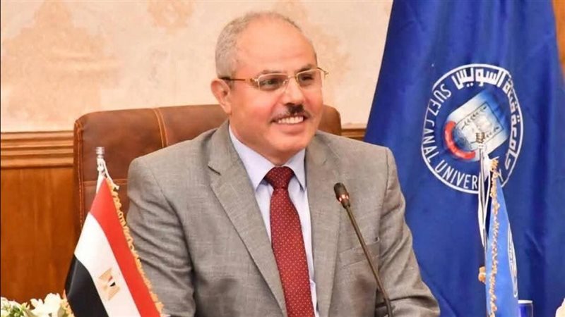 الدكتور ناصر مندور