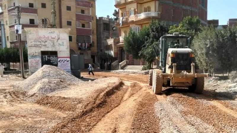 رصف مدخل سرنباي بالمحمودية