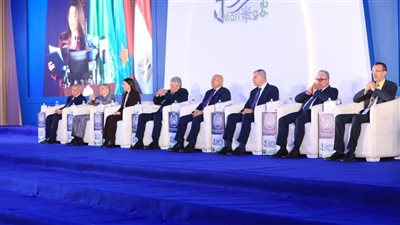 رئيس الأكاديمية العربية بالإسكندرية: الممرات اللوجستية الذكية 