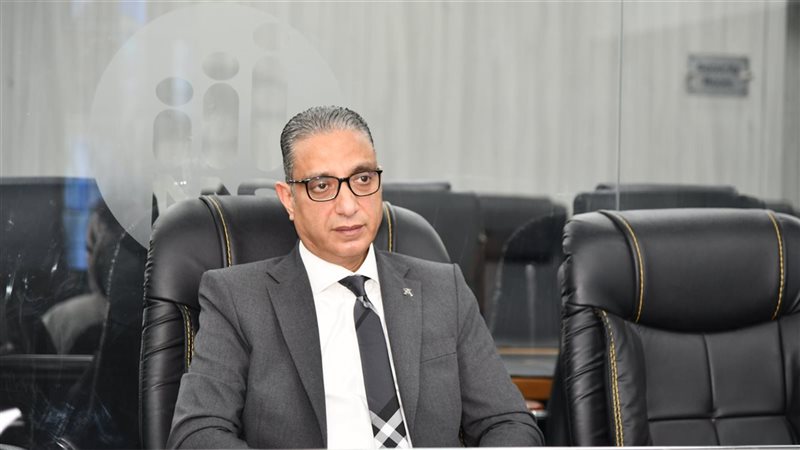 الدكتور أحمد الأنصارى
