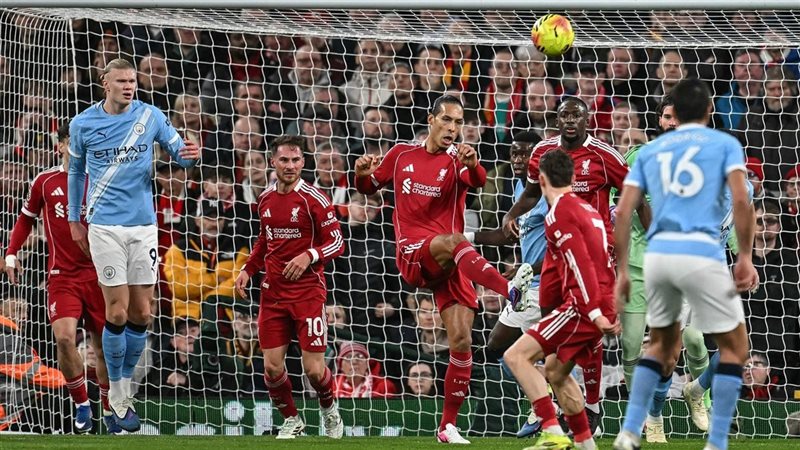 ليفربول ومانشستر