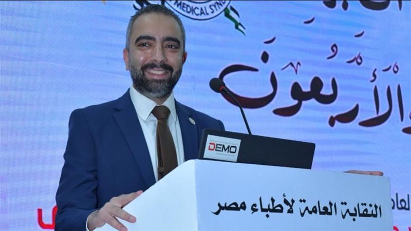  أحمد مبروك الشيخ،