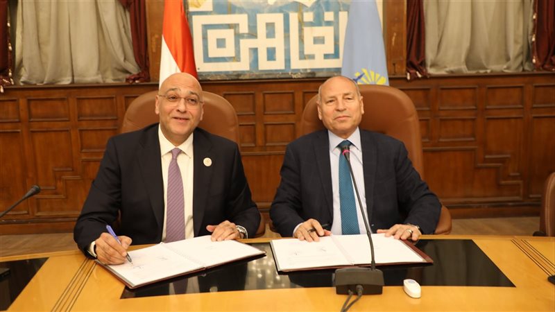 جانب من توقيع البرتوكول،فيتو