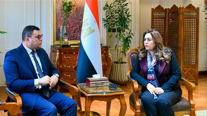 وزيرا التنمية المحلية