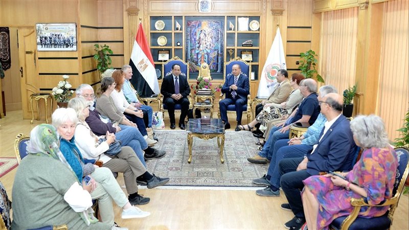 جامعة المنصورة، فيتو