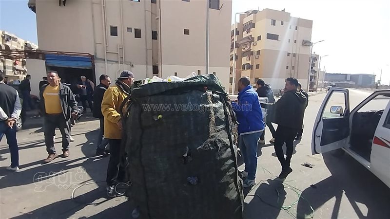 غلق وتشميع أكبر محلات
