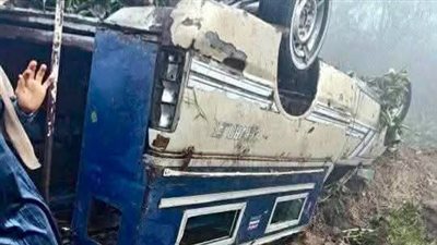 ننشر الصور الأولى لضحايا حادث انقلاب سيارة ربع نقل في الدقهلية