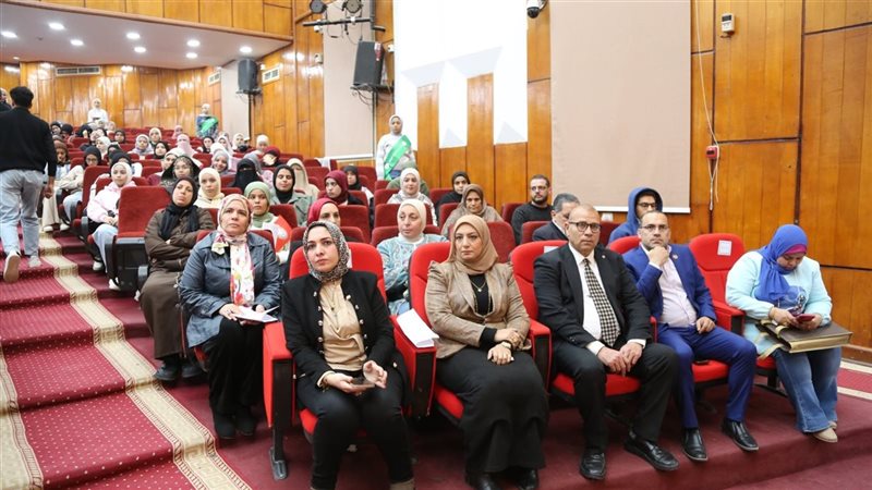 جامعة الفيوم تناقش